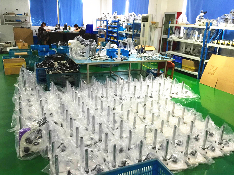 顯微鏡裝配車間